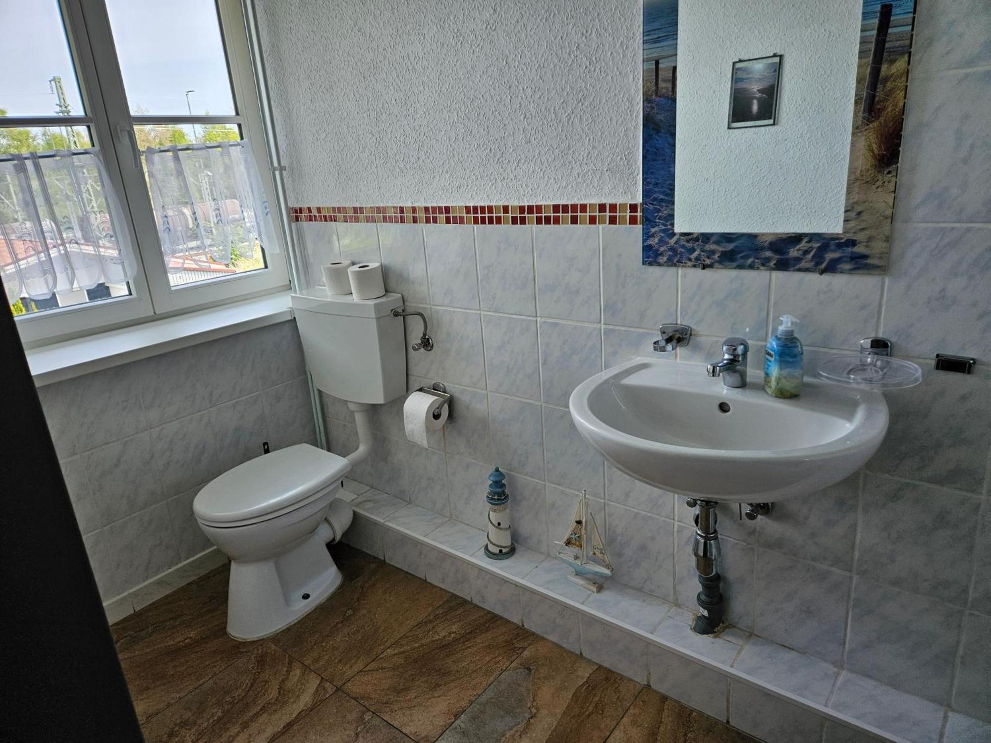 Nordseehostel am Bahnhof Sande Buitenkant foto
