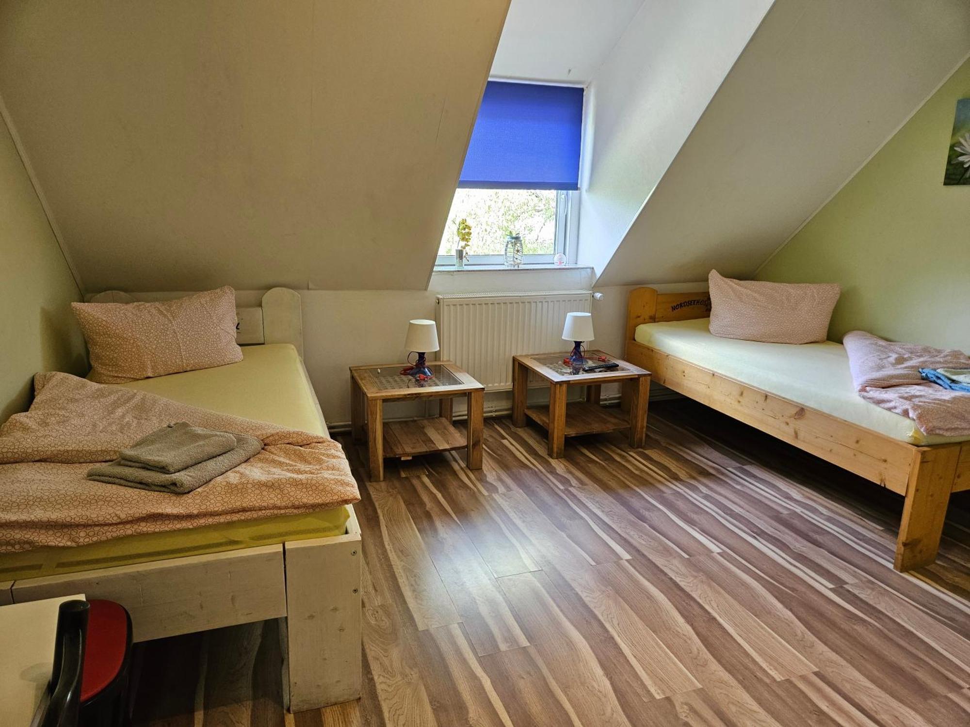 Nordseehostel am Bahnhof Sande Buitenkant foto